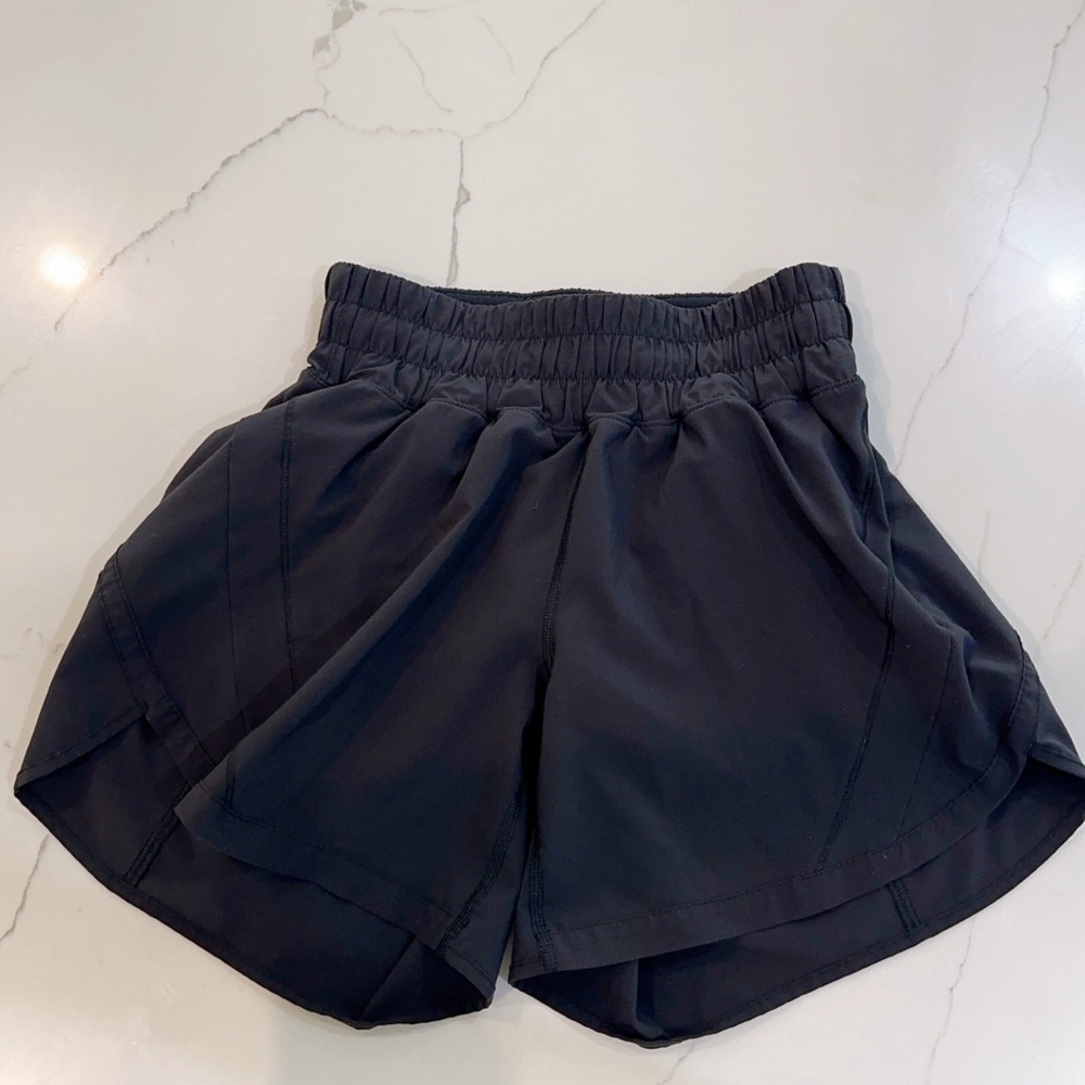Lululemon Athletica Black Athletic Shorts with Elastic Waistband
